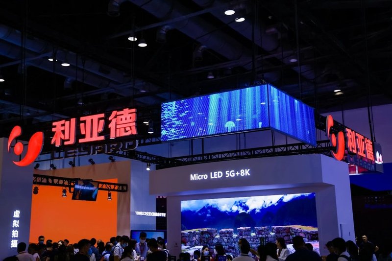 透过屏幕，看利亚德的专注与创新