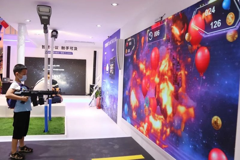 探营2021光亚展，洲明倾力打造光显科技盛宴！