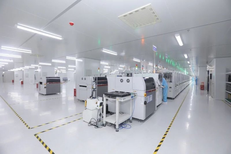 环球网，上证报等多家媒体报道：全球最大LED显示屏智造基地，在中国广东诞生！