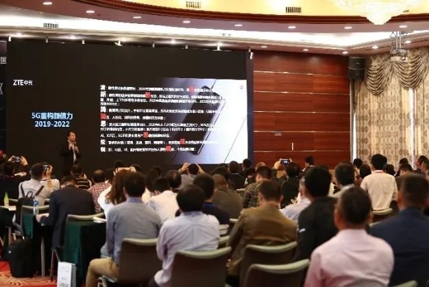 行业大咖齐聚鹏城 八大峰会打造2021深圳国际全触与显示展“新名片”