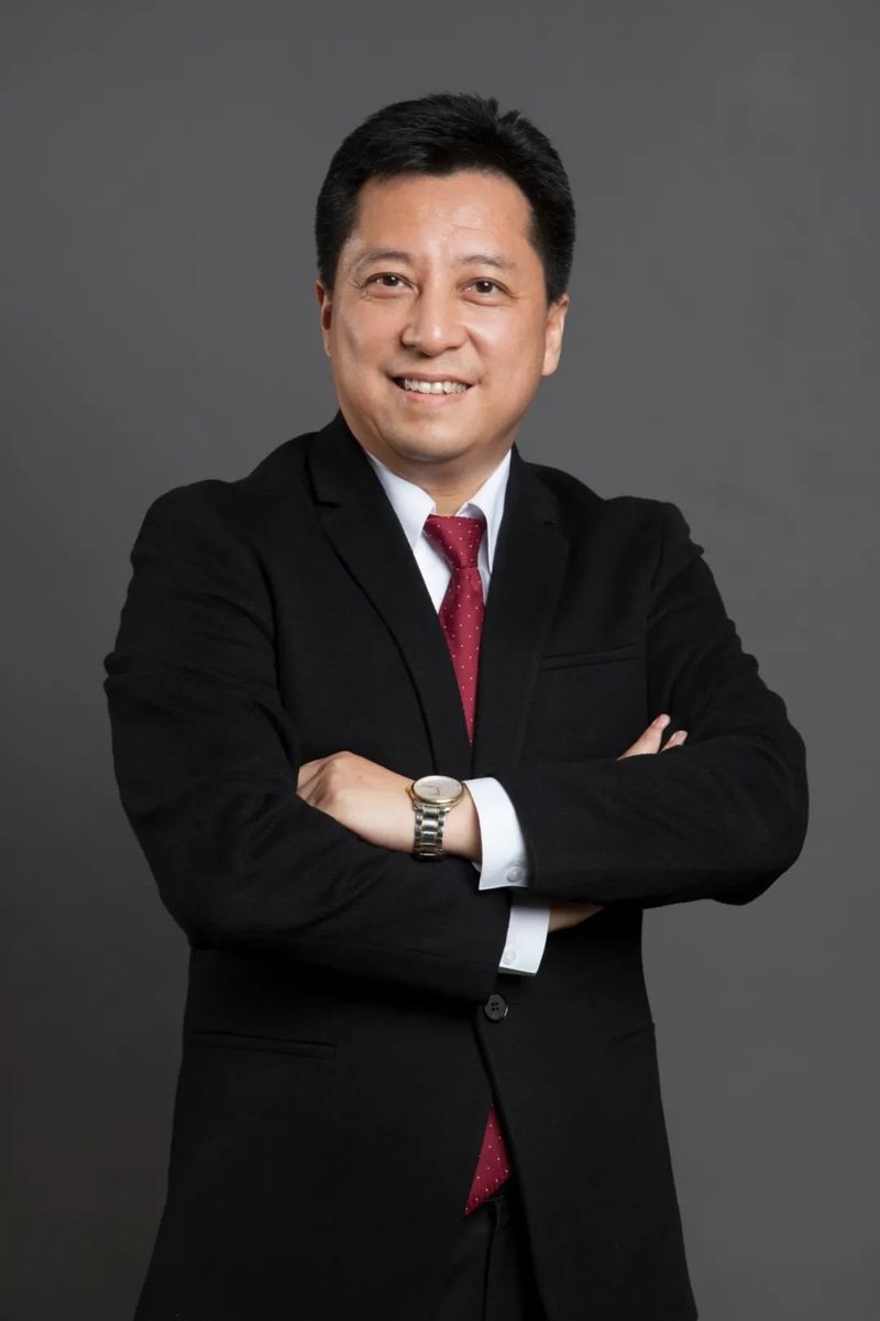 雷曼光电荣获粤港澳大湾区战略性新兴产业“领航企业50强”、董事长李漫铁获评首届战略性新兴产业“青年领袖”