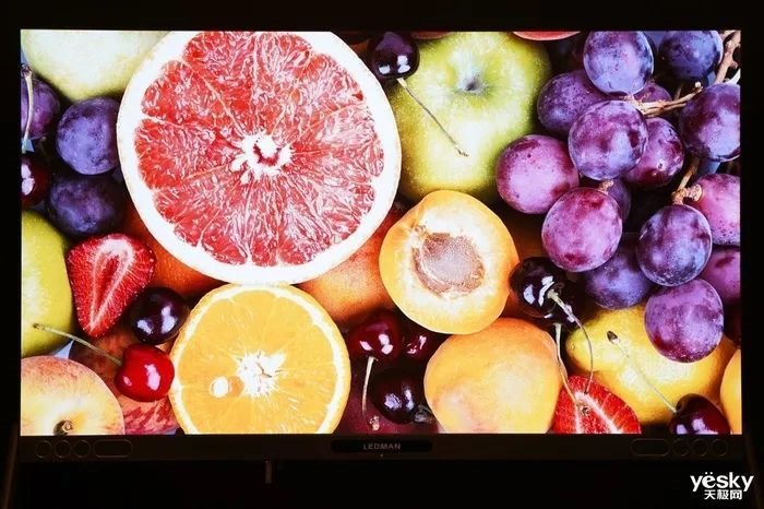 Micro LED超越液晶和激光电视？雷曼巨幕LEDPLAY评测