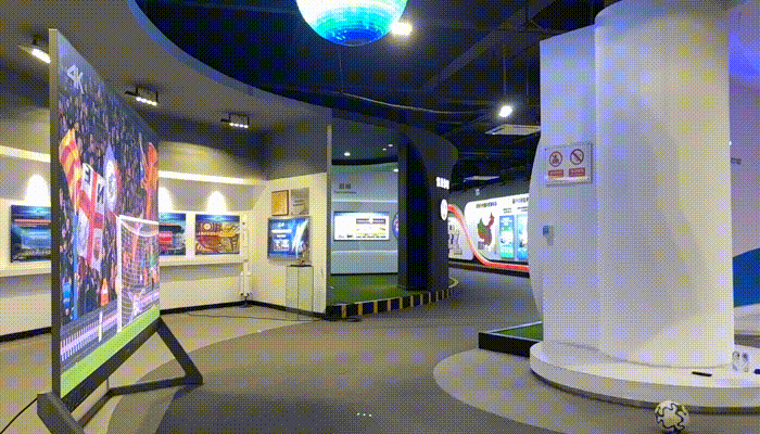 Micro LED超越液晶和激光电视？雷曼巨幕LEDPLAY评测