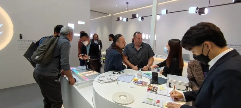 法兰克福照明展 | 瑞丰光电Mini lighting paper首亮相