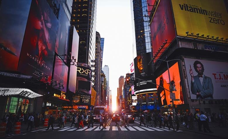 2022年度关键词，回顾LED显示屏行业发展这一年