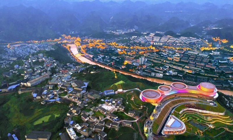 利亚德上市十年硕果累累