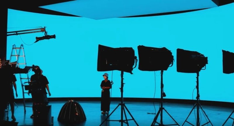 开辟新市场，奥拓电子与印度电影制作与播放公司达成战略合作