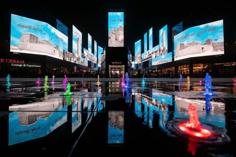 沙特狂欢季丨7000㎡，回顾“光显”带给世界的感动