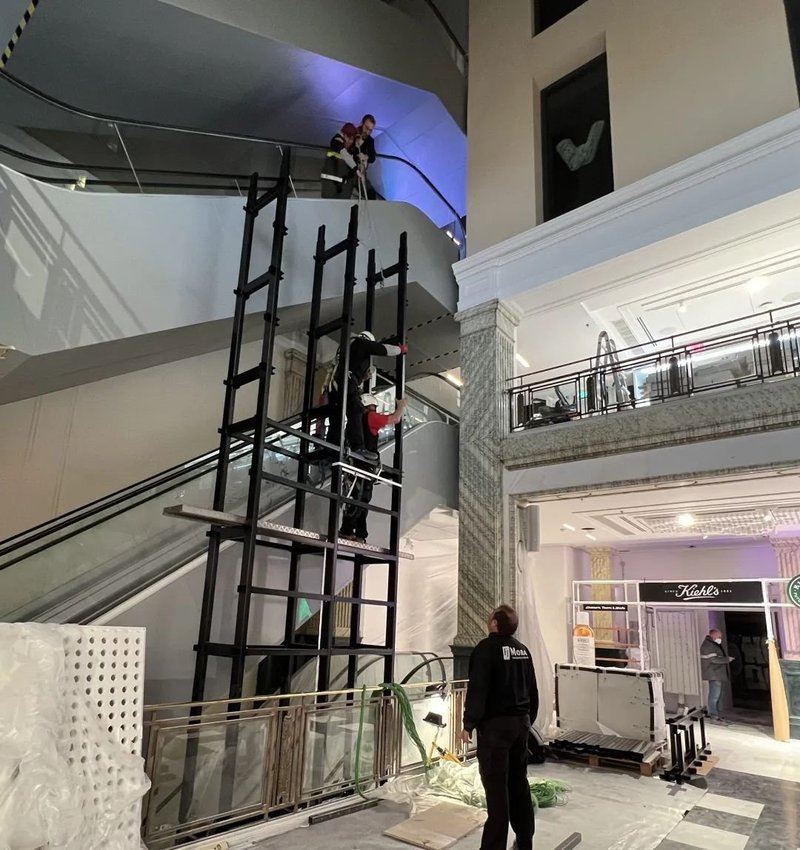 欧洲商场内的一场视觉盛宴