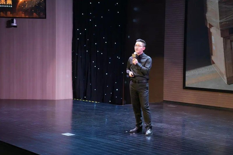 品牌整机，赢领未来！2022艾比森朝着这个方向前进！