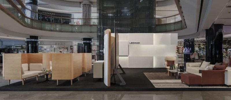 雷曼超高清COB显示技术打开新消费市场