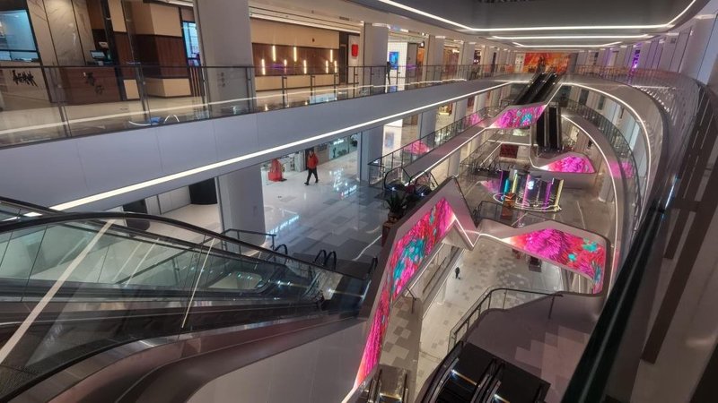 雷曼康硕展“水晶魔方”助力上海中信泰富广场焕新回归