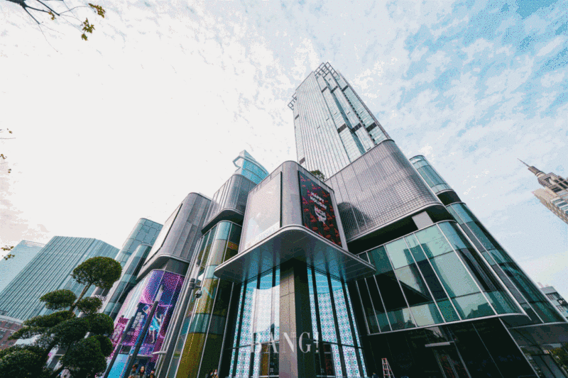 雷曼康硕展“水晶魔方”助力上海中信泰富广场焕新回归