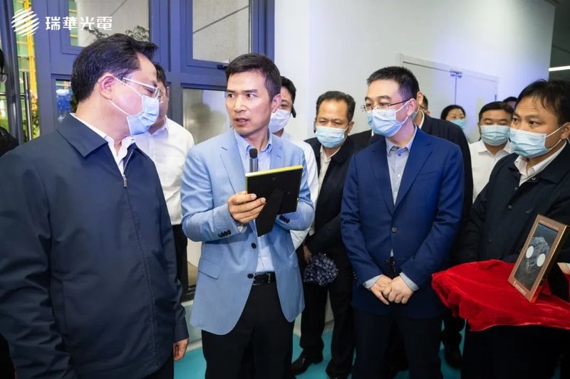 瑞丰新高度 | 热烈庆祝湖北瑞华光电正式点亮