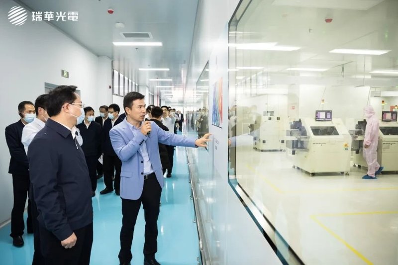 瑞丰新高度 | 热烈庆祝湖北瑞华光电正式点亮