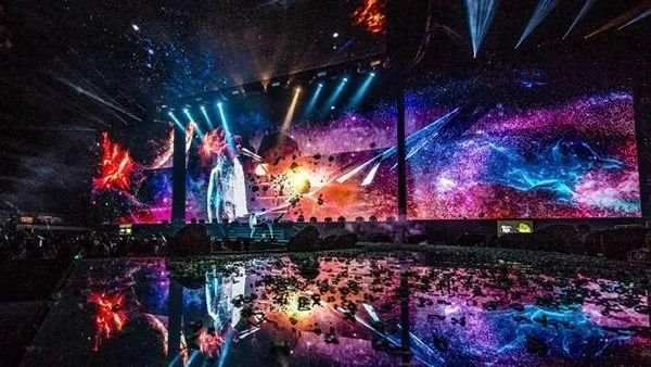 重现回忆杀！看LED大屏还得是线下演唱会！