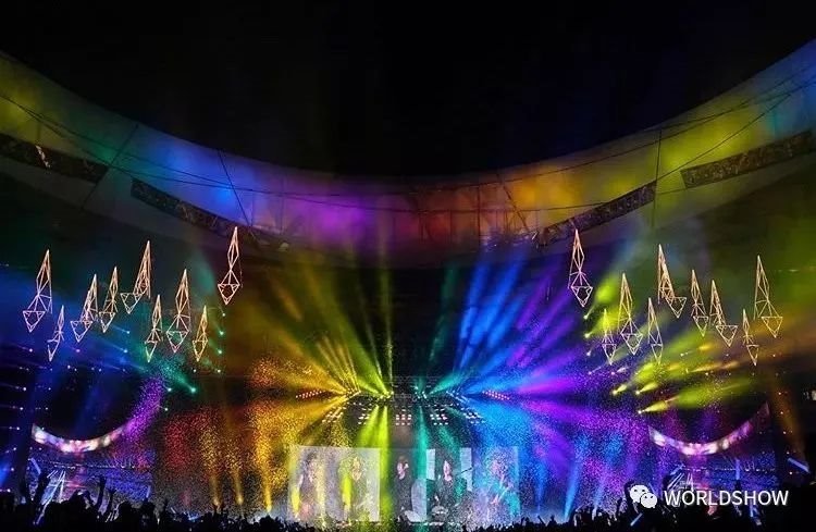 重现回忆杀！看LED大屏还得是线下演唱会！