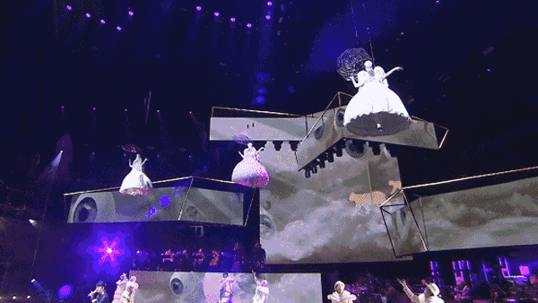 重现回忆杀！看LED大屏还得是线下演唱会！