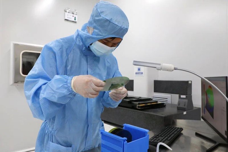 SiC营收5亿；出口美国！2家企业产能要冲350万片？