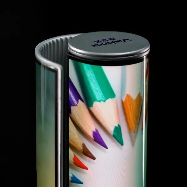 首发丨维信诺柔性AMOLED口袋卷曲投幕来了