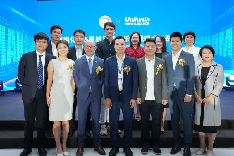 官宣！洲明体育与曼城足球俱乐部延续全球合作伙伴关系！
