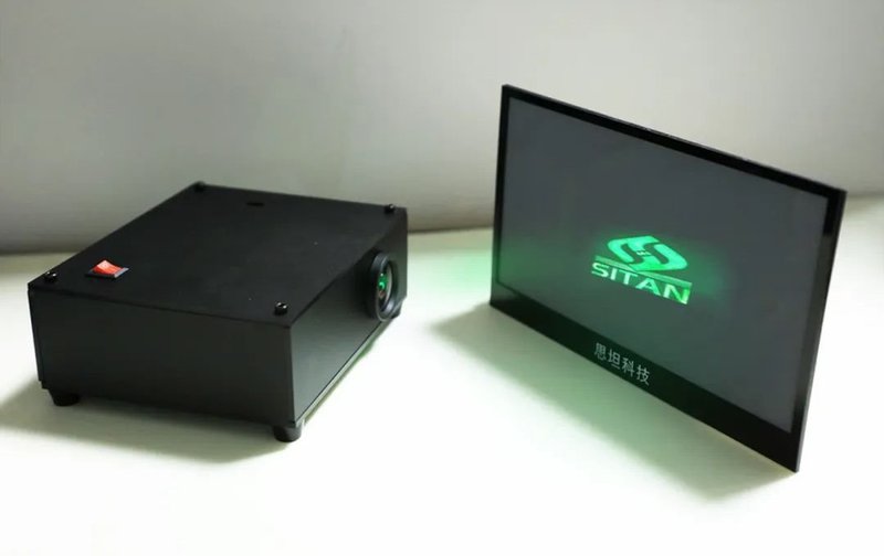 思坦科技消费级、可量产单屏全彩Micro-LED模组亮相