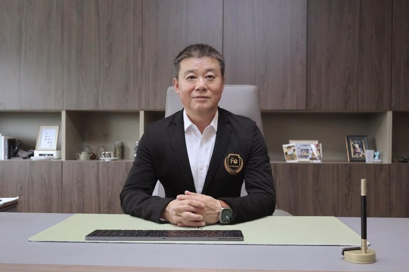 抢占消费市场，LED巨幕显示该如何调整跑姿？