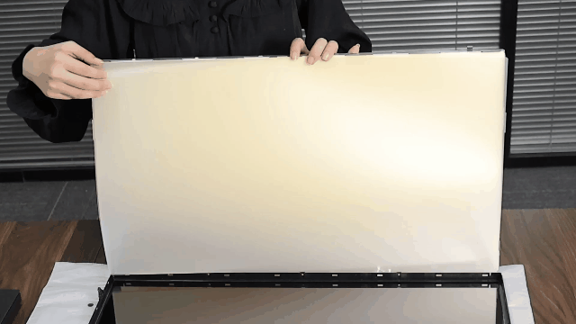 拆解报告： Mini LED显示器泰坦军团P275MV