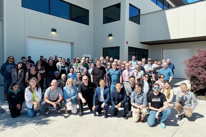 利亚德旗下NP新工厂投产，开启产业新篇章