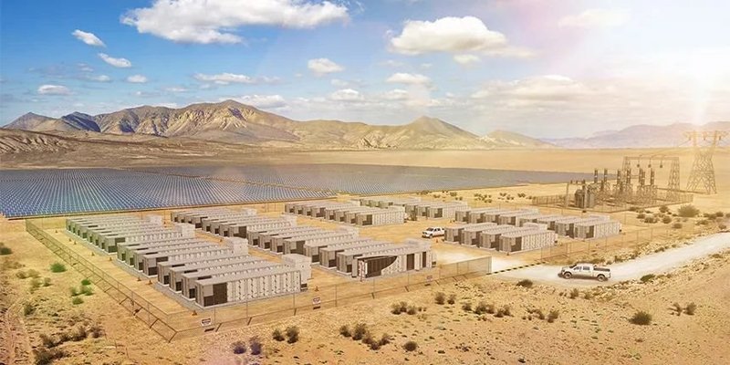 扣非净利润14亿，储能业务引领增长