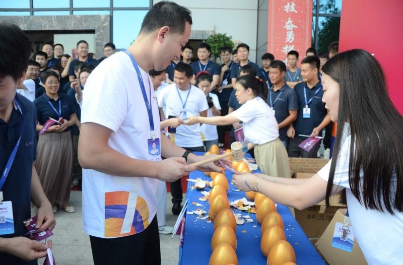 兆驰半导体7周年庆 | 让美好如“7”而遇