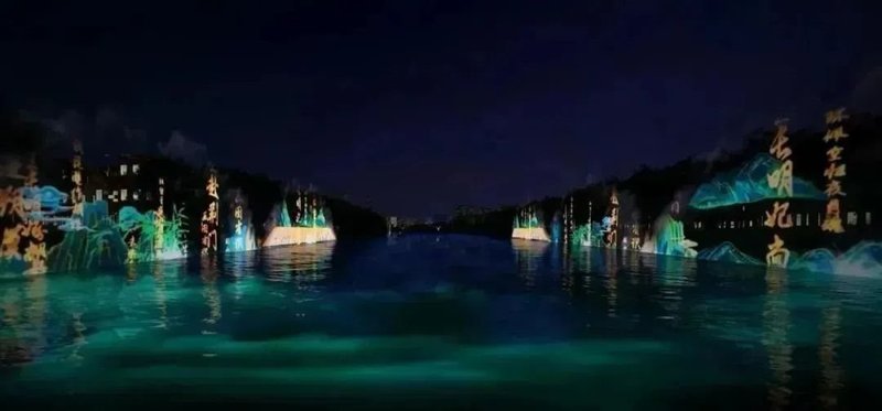 CCTV报道 | 利亚德倾情打造行浸式光影盛宴《如意·龙湖》，闪耀郑州！