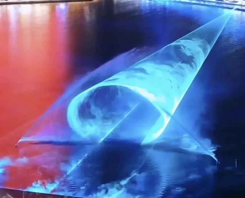 CCTV报道 | 利亚德倾情打造行浸式光影盛宴《如意·龙湖》，闪耀郑州！