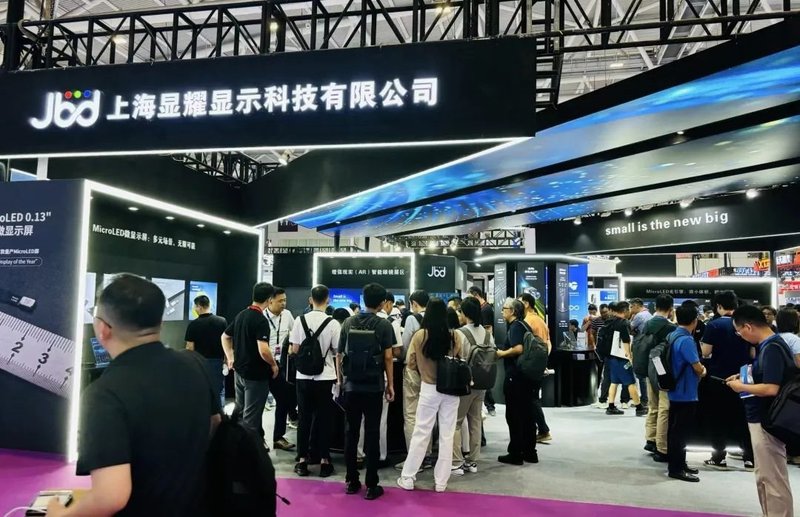 10+Micro LED新品首展