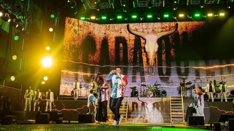 全球畅销36万台，艾比森NT系列舞台租赁屏引领市场潮流