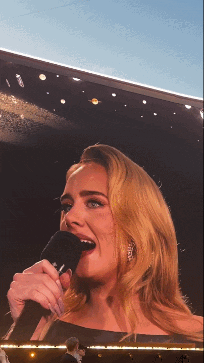 世界最大！仅此一块！世界歌星阿黛尔慕尼黑演唱会掀起演唱会的巨屏风潮！