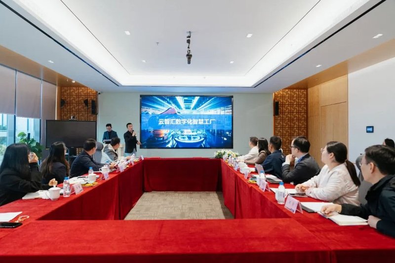 洲明科技×富士康云智汇科技强强联合 共创智能智造新未来