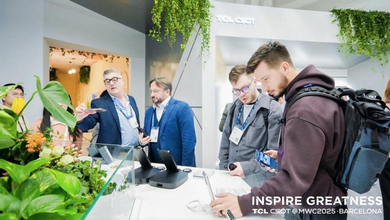 TCL华星：Mini LED等技术新品亮相MWC2025