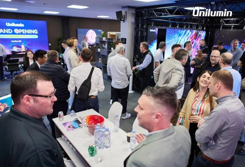 洲明英国展厅与服务中心盛大启用，加速本地化服务布局