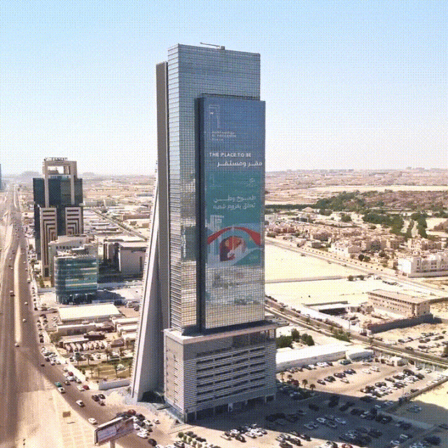 看，沙特达曼市最大LED户外屏！洲明光显方案定义城市空间美学