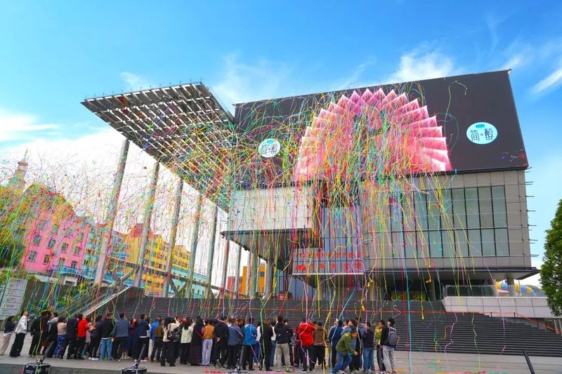 携手湖南广电七彩盒子，洲明光显再造城市视听新地标