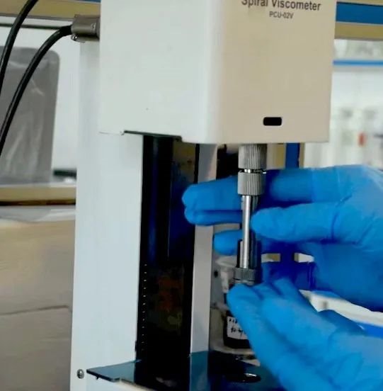 电子制造关键材料：焊膏物理性能测试全解析——黏度、金属含量、颗粒度如何影响焊接质量？