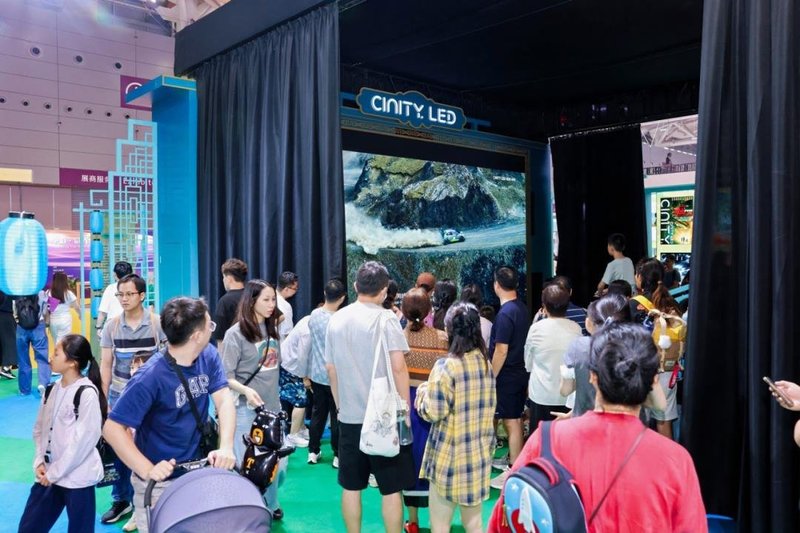 光影筑梦向未来：中影闪耀深圳文博会，点亮电影工业新征程