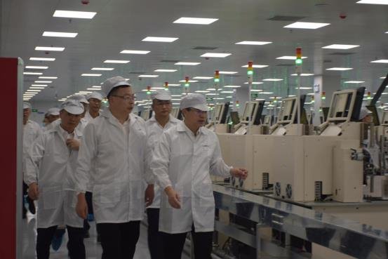 兆驰1000条封装产线江西投产，剑指双百亿 - 行家说