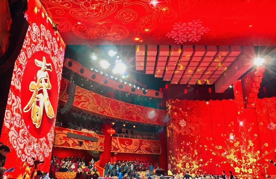 既能二维,又能三维,还能互动,这种LED屏是个什么样的存在? - 行家说